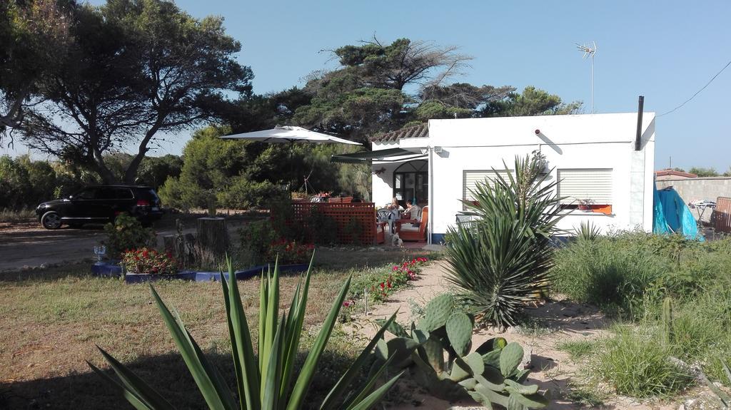 En Finca Las Dunas Dos Chalets Con Jacuzzis En Primera Linea De Playa , Uno De 4 Dormitorios Y Otro De 2 Dormitorios, Llama Al Seiscientos Veintisiete Cuatrocientos Diecisiete Trescientos Noventa Y Ocho Rota Eksteriør bilde